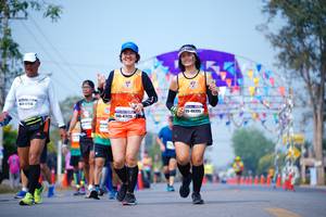 BIB: 40395, 47539
                            <button type="button" onclick="openModal(10105218)" class="btn btn-primary btn-sm float-right btn-popup" data-toggle="modal" data-target=".modal-high-quality">
                        <i class="fas fa-shopping-cart"></i> Add to Cart
                    </button>
                                            <button type="button" onclick="isThisMe(10105218, true)" class="btn btn-success btn-sm float-right btn-popup btn-isme hidden" data-toggle="tooltip" data-placement="bottom" title="นี่คือรูปของคุณใช่ไหม คลิกที่นี่เพื่อเอาเข้าอัลบั้ม">
                        <i class="fas fa-plus"></i> Add to album
                    </button>
                    <button type="button" onclick="isThisMe(10105218, false)" class="btn btn-warning btn-sm float-right btn-popup btn-isnotme hidden">
                        <i class="fas fa-ban"></i> Remove from album
                    </button>